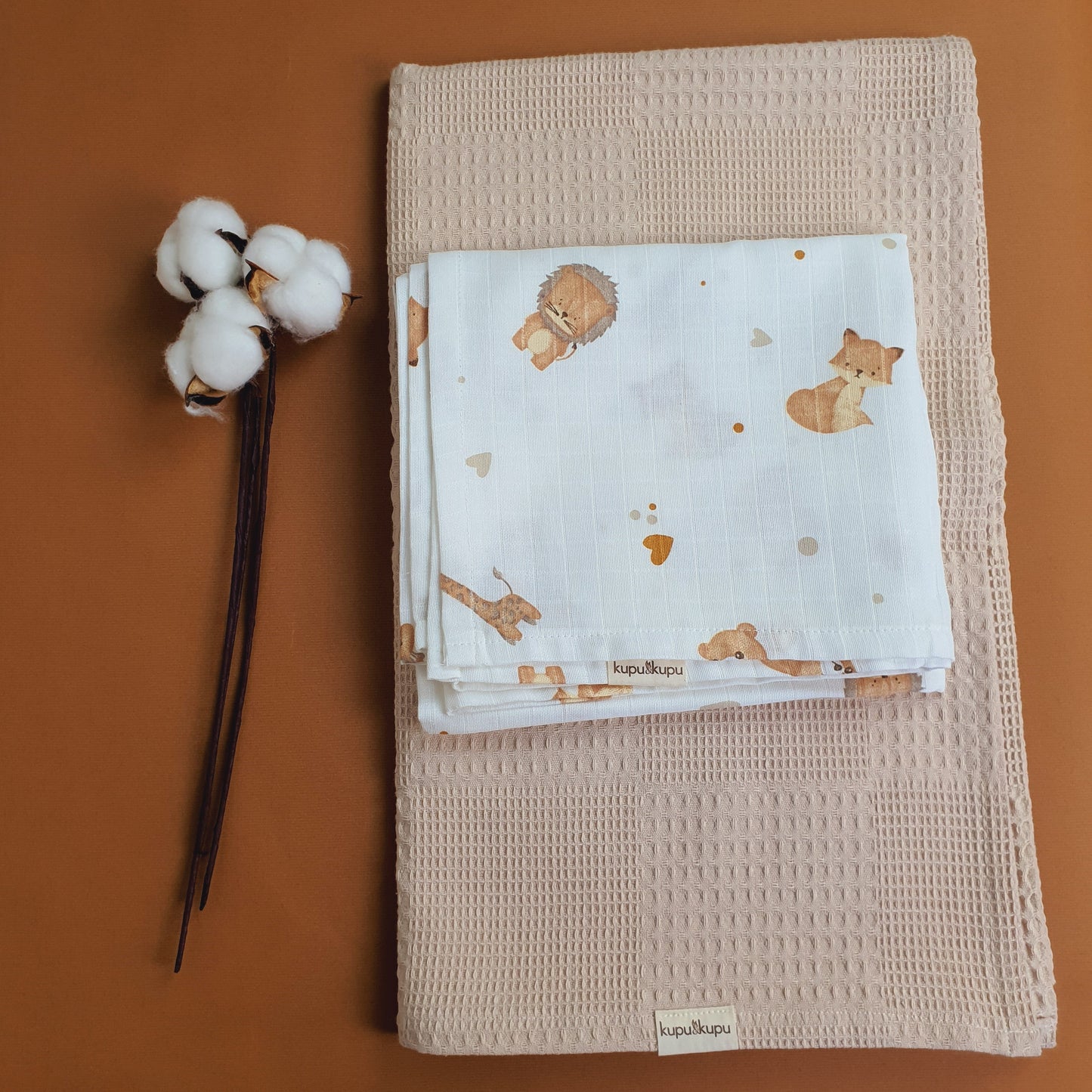 Waffle Pike & Salyangoz Baskılı Müslin Örtü Seti