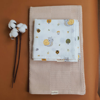 Waffle Pike & Aslan Baskılı Müslin Örtü Seti