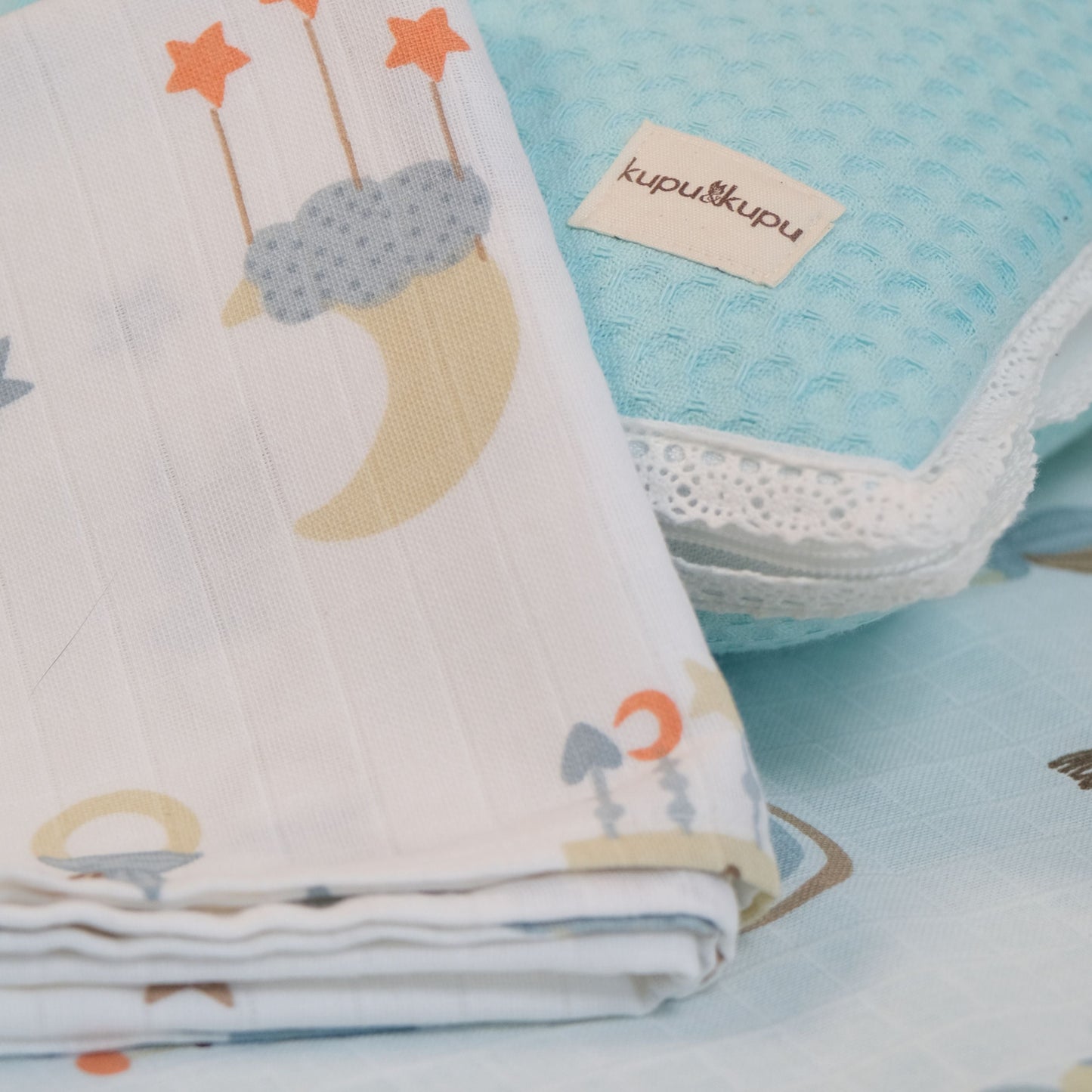 3’ü 1 Arada Taşınabilir Bebek Uyku Seti - Sürpriz Yastık